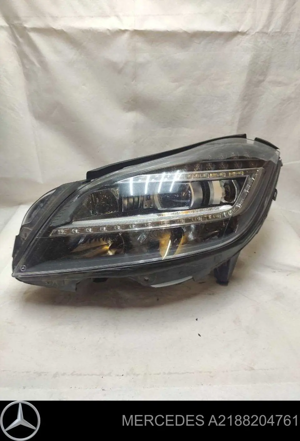Reflektor lewy A2188204761 MERCEDES