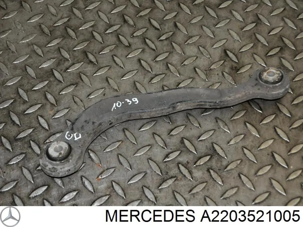 Do koszyka A2203521005 Mercedes Wahacz zawieszenia tylnego górny lewy