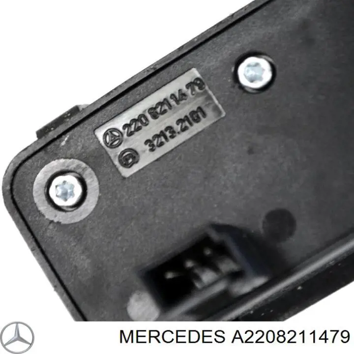 Do koszyka A2208211479 Mercedes Przycisk klapy bagażnika (3/5 drzwi) w kabinie