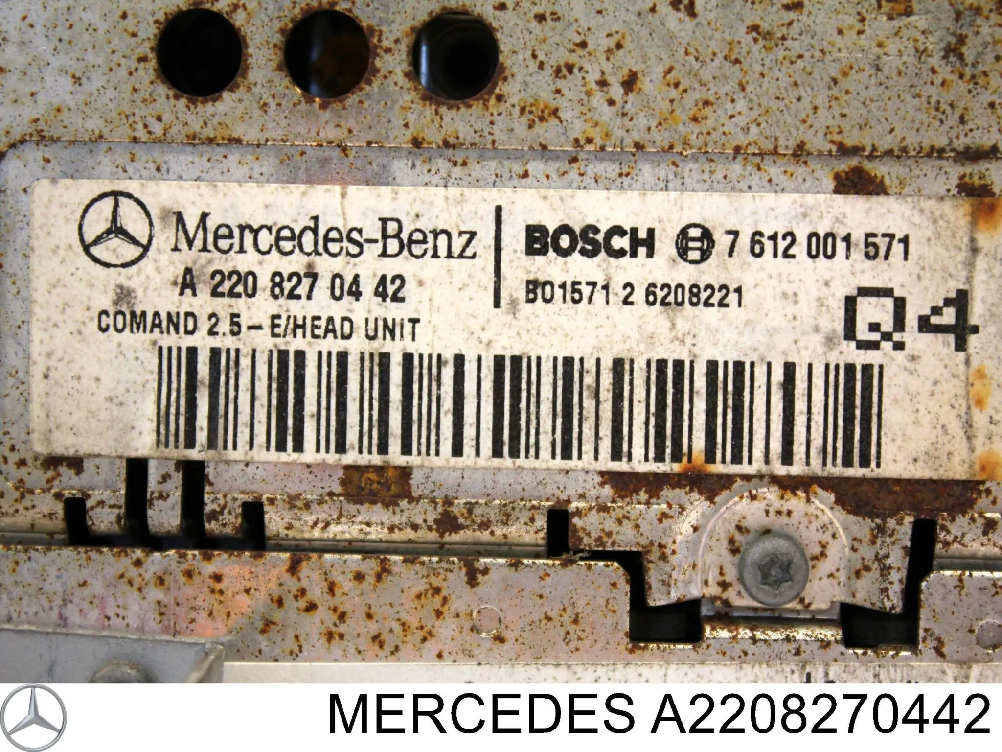 Radioodtwarzacz (radio AM/FM) Mercedes A2208270442 cena, od 58,72 USD