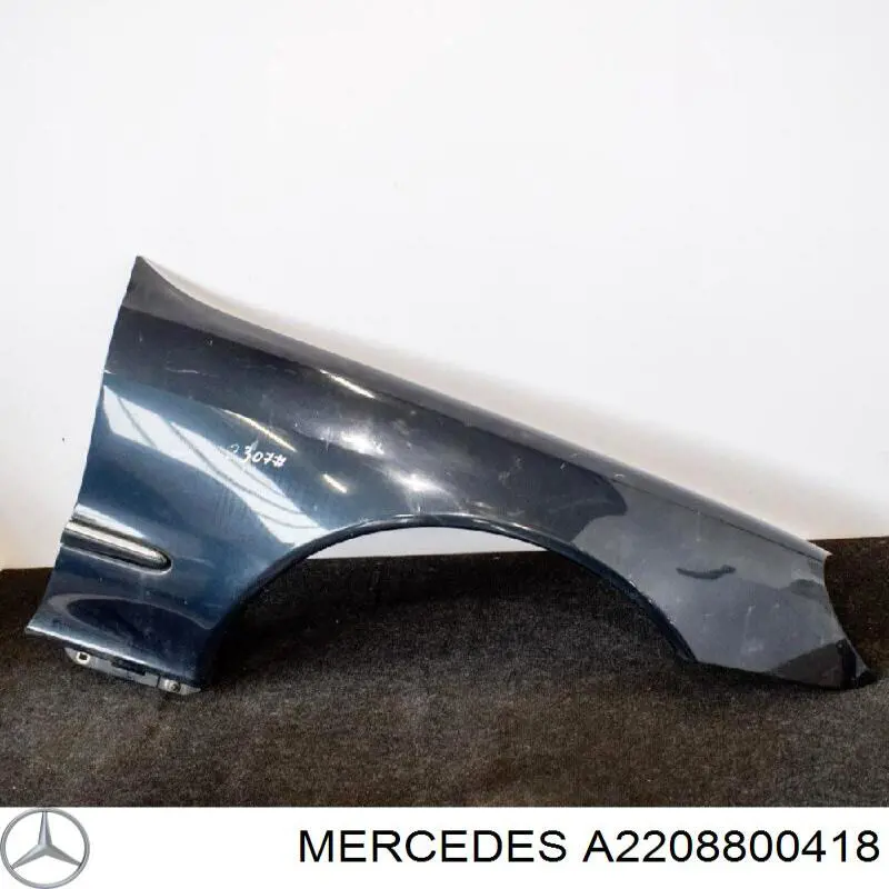 A2208800418 Mercedes Błotnik przedni prawy