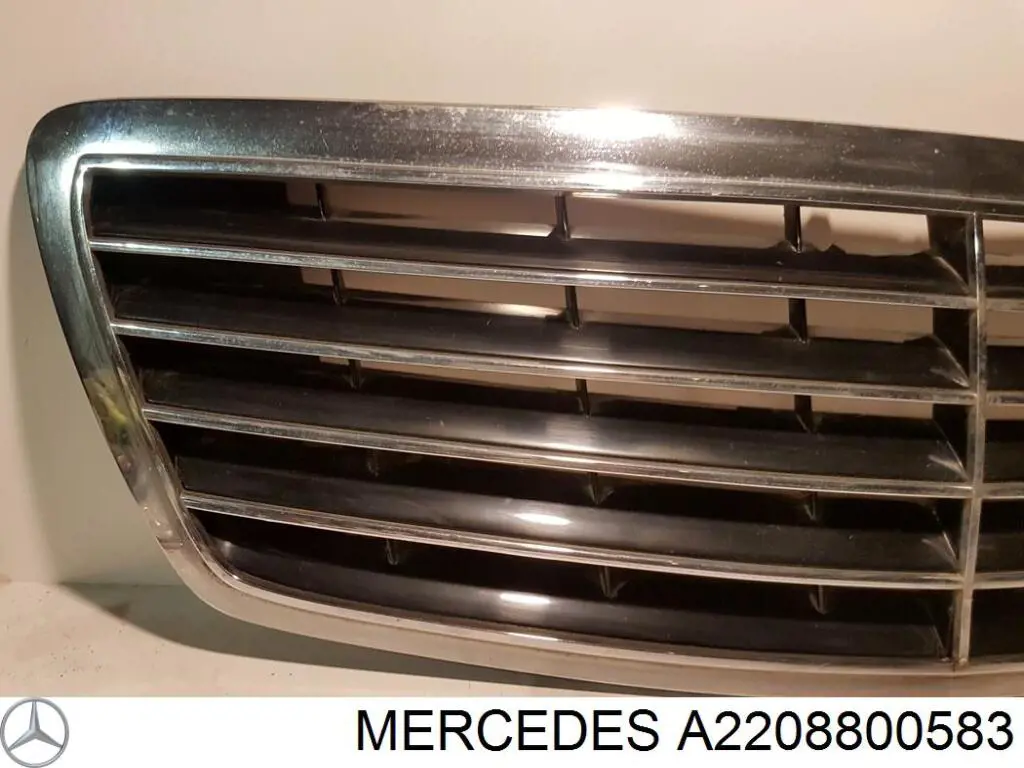 Atrapa chłodnicy Mercedes A2208800583 cena, od 35,04 USD