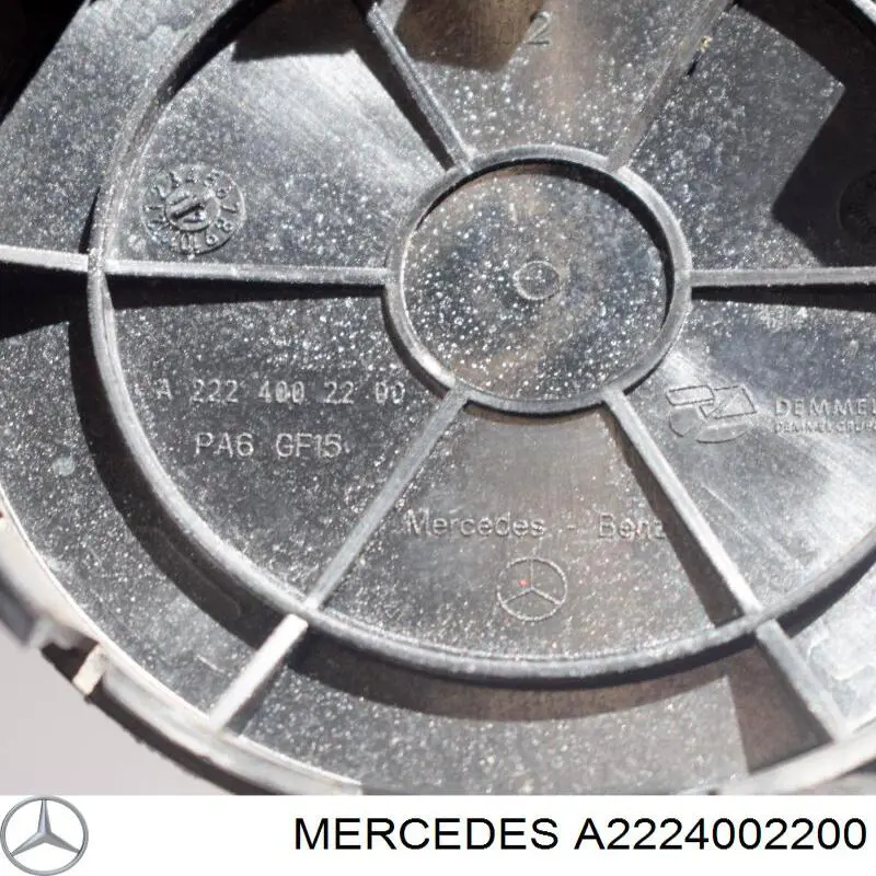 Do koszyka A2224002200 Mercedes Kołpak do obręczy koła