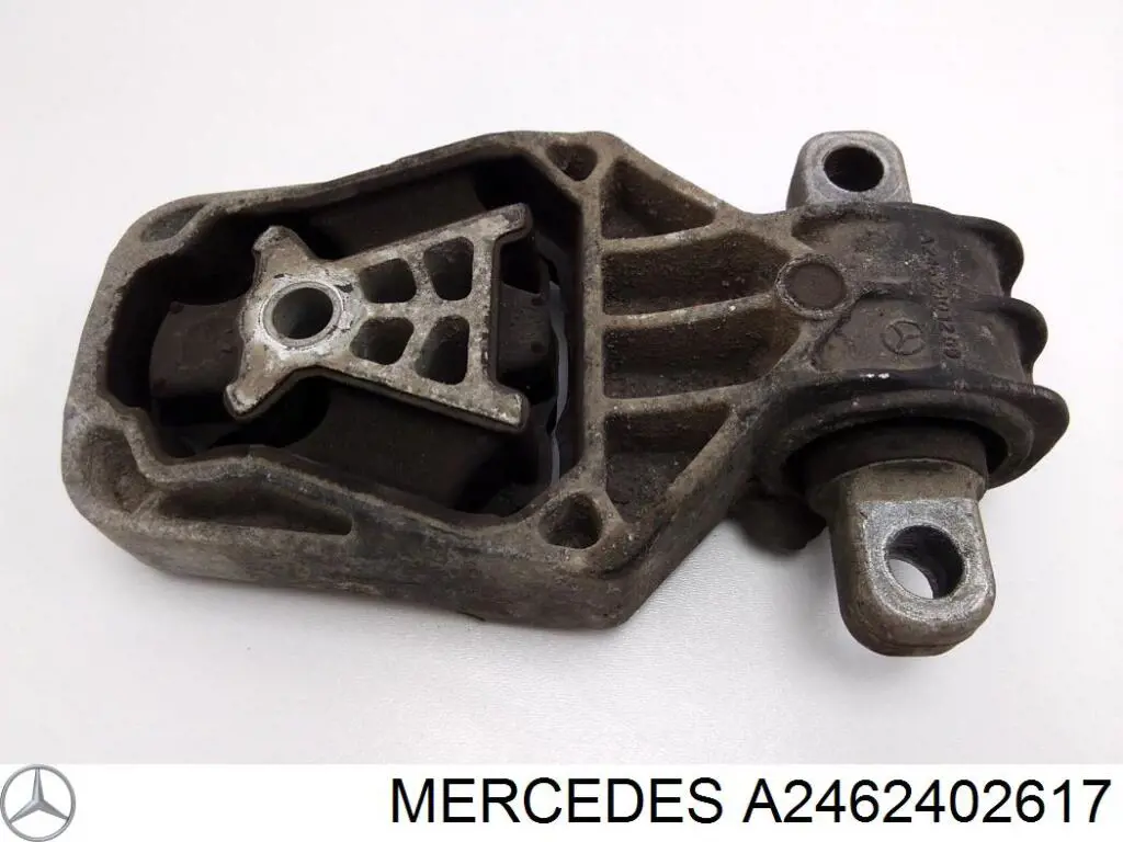 Poduszka (podpora) silnika prawa Mercedes A2462402617 cena, od 125,34 USD