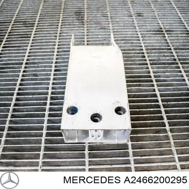 Wspornik wzmocnienia zderzaka przedniego Mercedes A2466200295 cena, od 50,42 USD