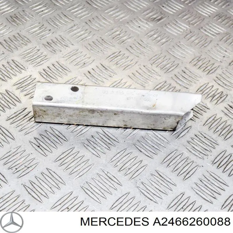 A2466260088 Mercedes Wspornik wzmocnienia zderzaka przedniego