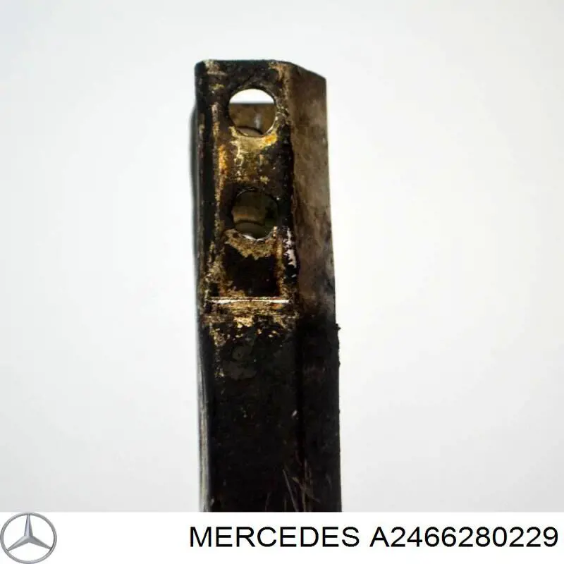 Uchwyt przedniej osłony prawej Mercedes A2466280229 cena, od 74,19 USD