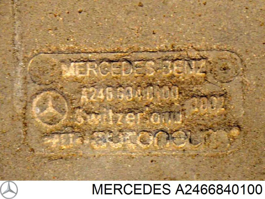 Do koszyka A2466840100 Mercedes Osłona podwozia lewa