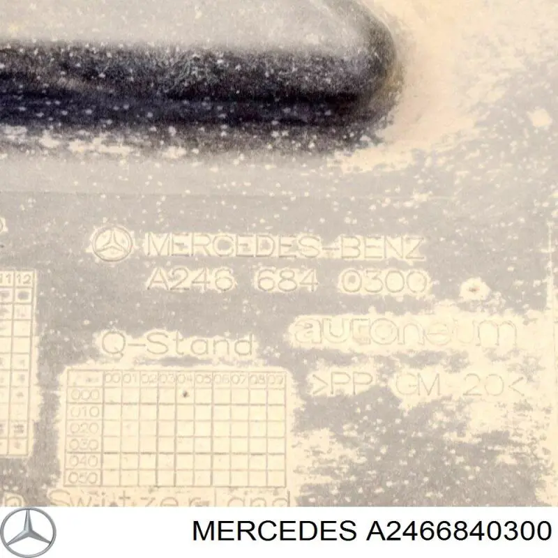 Osłona podwozia lewa Mercedes A2466840300 cena, od 46,69 USD