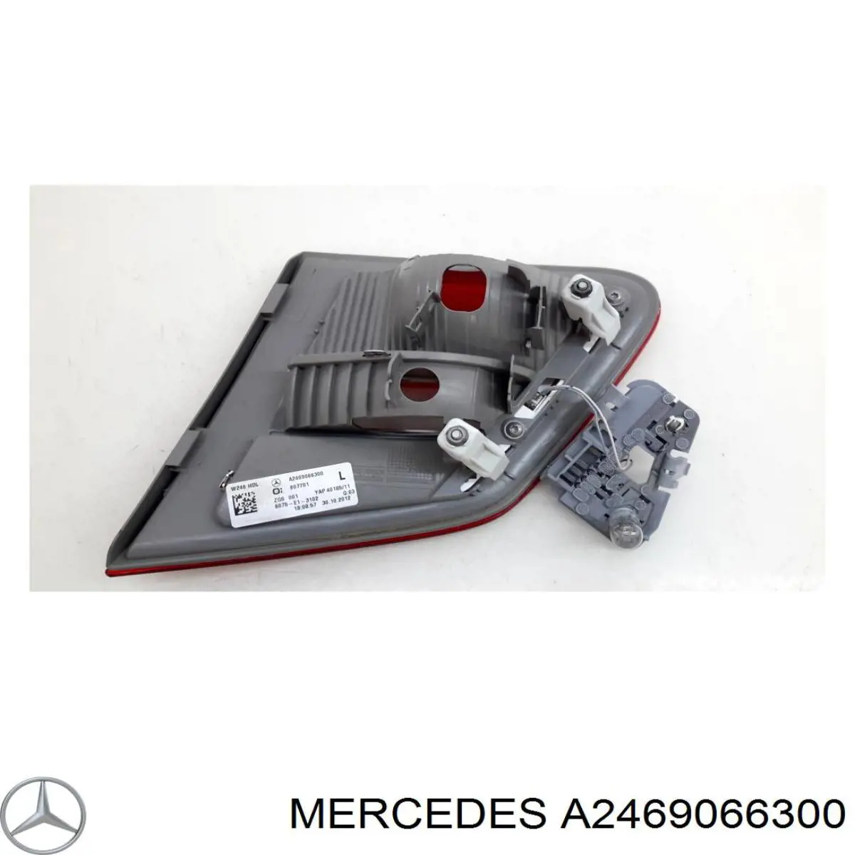 Lampa zespolona tylna lewa wewnętrzna Mercedes A2469066300 cena, od 114,07 USD