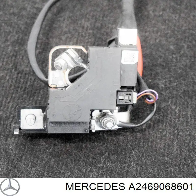 A2469068601 Mercedes klema akumulatora