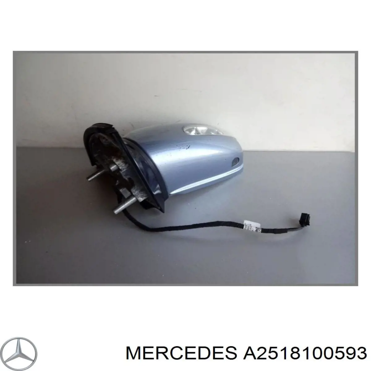 Do koszyka Lusterko wsteczne lewe Mercedes R  W251