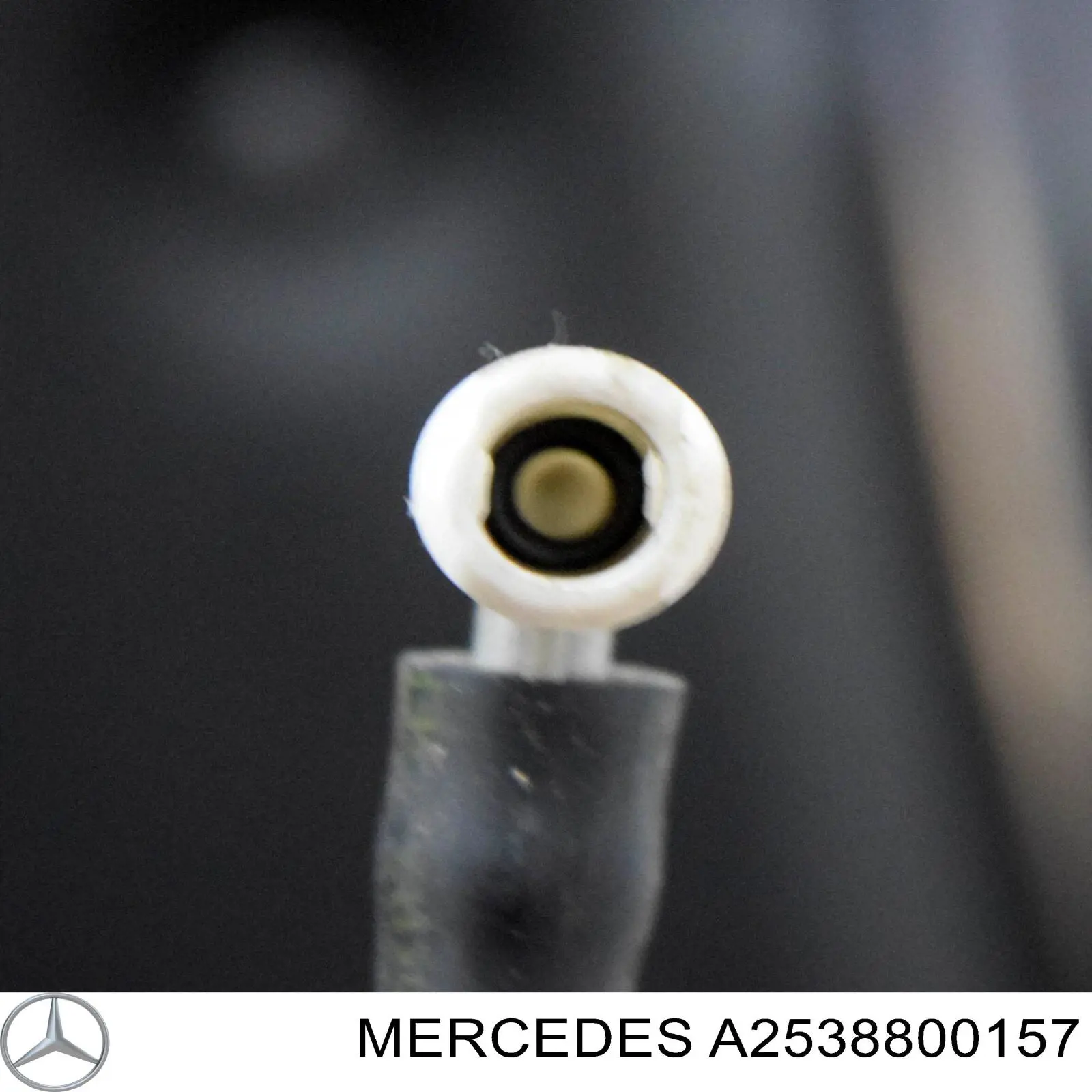 Maska silnika Mercedes A2538800157 cena, od 619,65 USD
