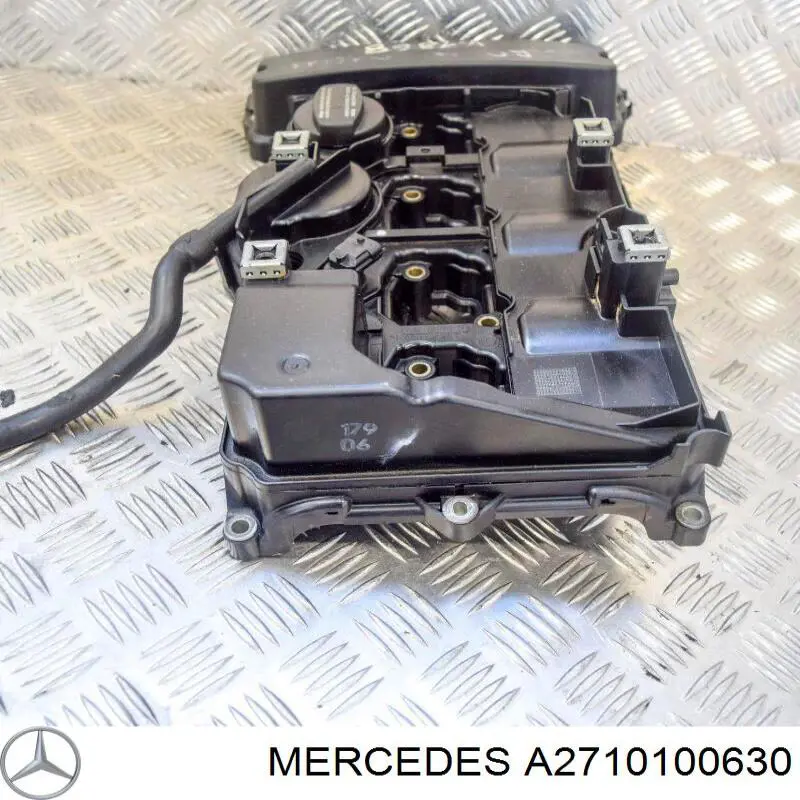 Pokrywa zaworowa Mercedes A2710100630 cena, od 127,34 USD