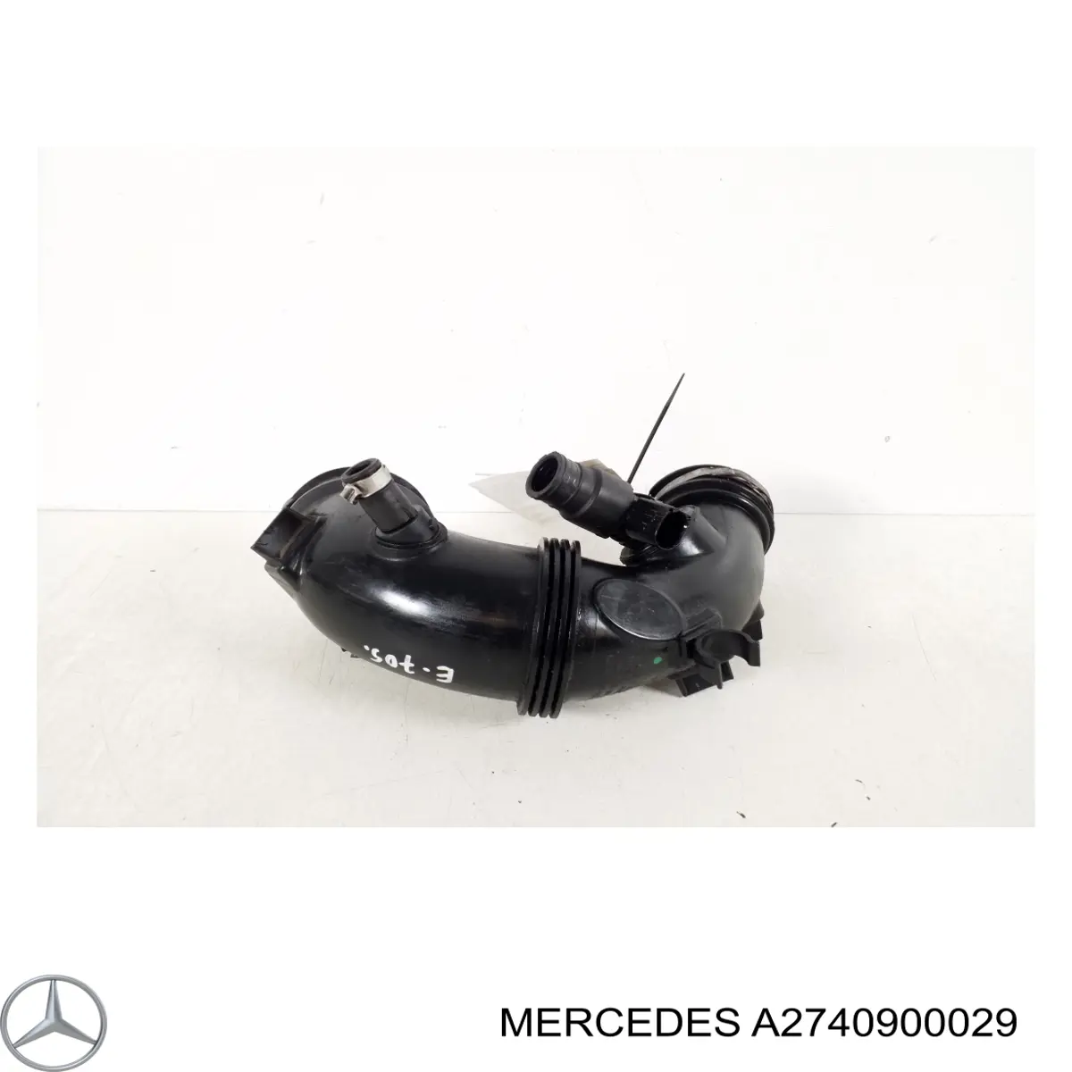 Wlot powietrza do filtra powietrza Mercedes A2740900029 cena, od 85,56 USD