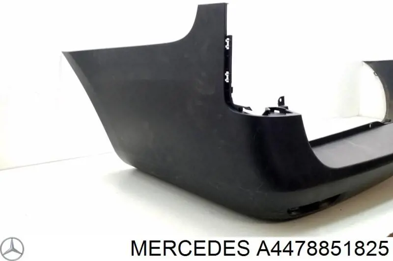 A44788518259B51 Mercedes Zderzak tylny