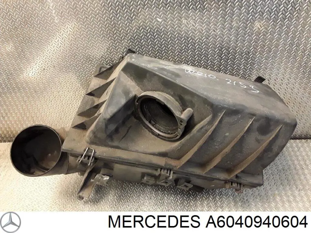 A6040940604 Mercedes Filtr powietrza