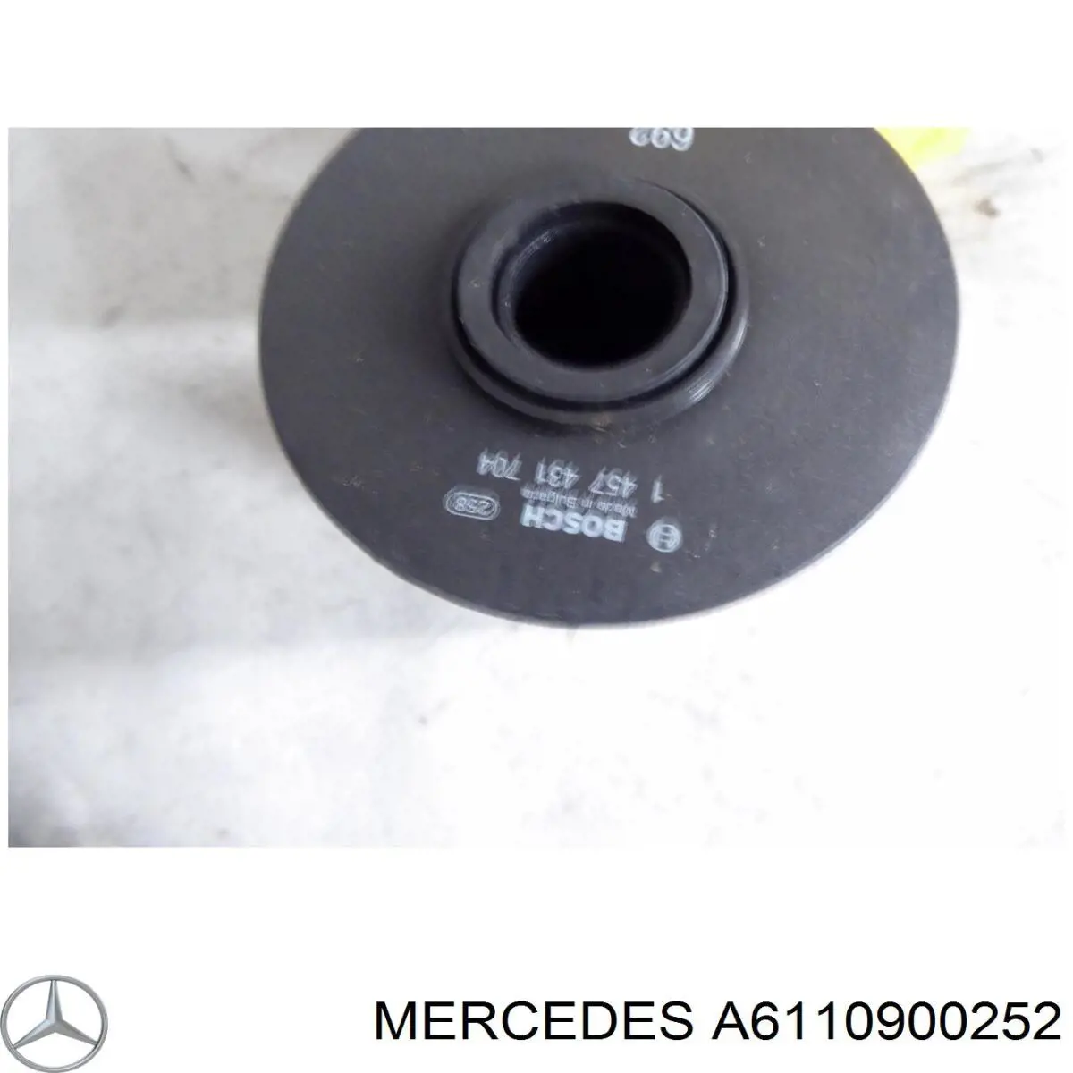 Do koszyka Obudowa filtra paliwa Mercedes C  S202