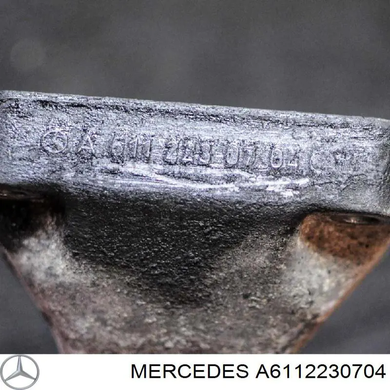 A6112230704 Mercedes Wspornik lewej poduszki (podpory) silnika
