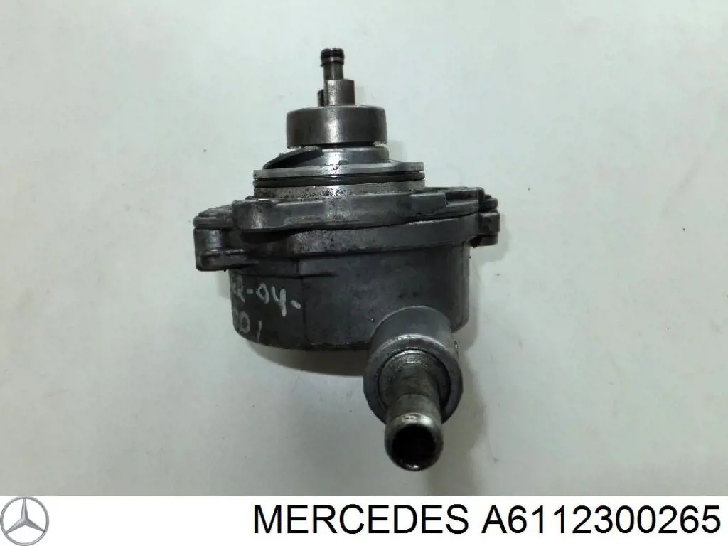 Do koszyka A6112300265 Mercedes Pompa podciśnienia