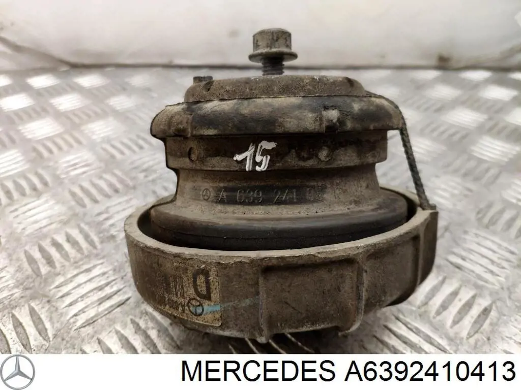 Poduszka (podpora) silnika przednia Mercedes A6392410413 cena, od 54,48 USD