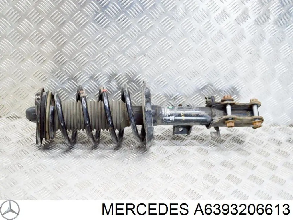 Amortyzator przedni A6393206613 Mercedes