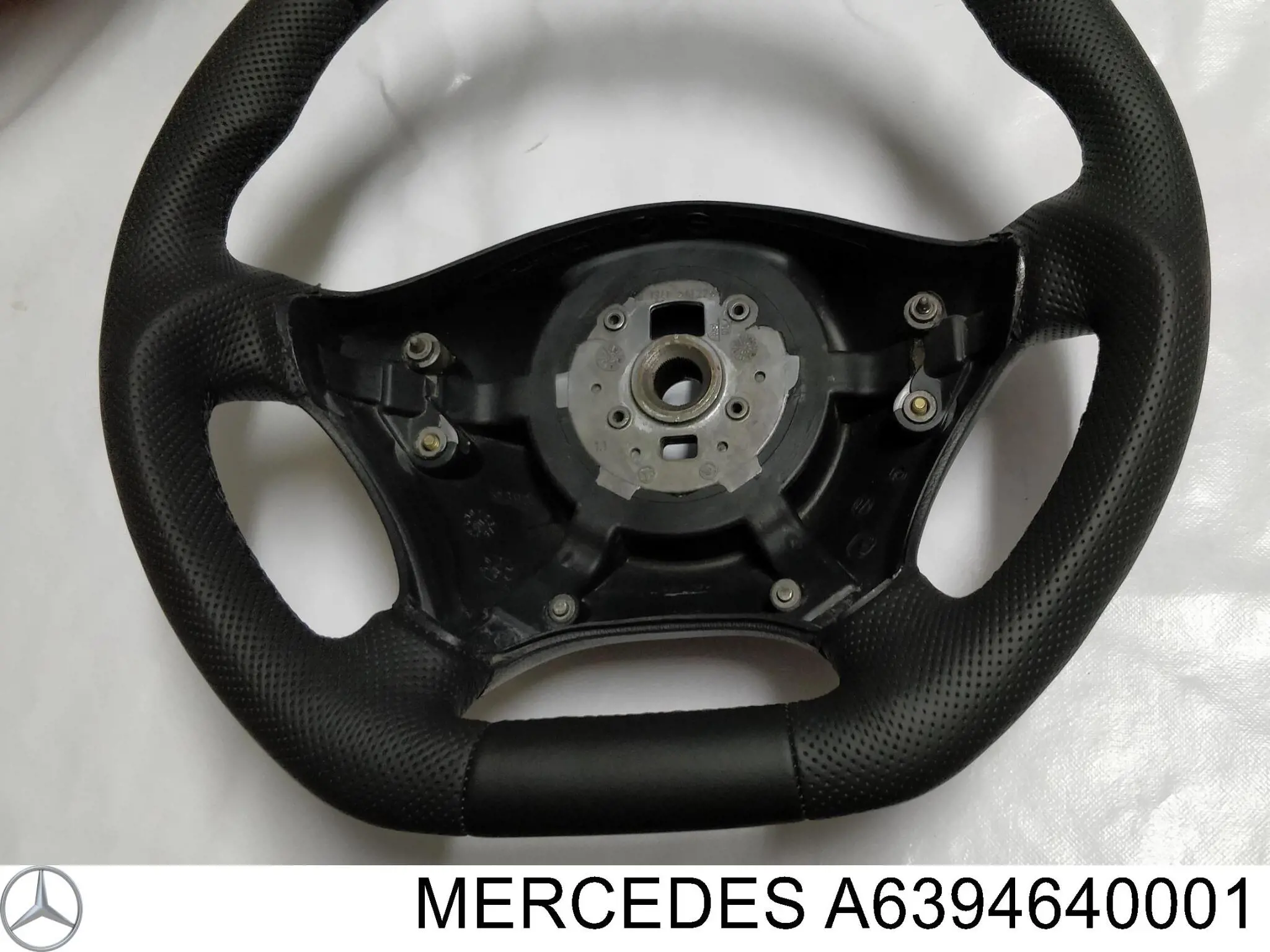 Kierownica Mercedes A6394640001 cena, od 114,11 USD