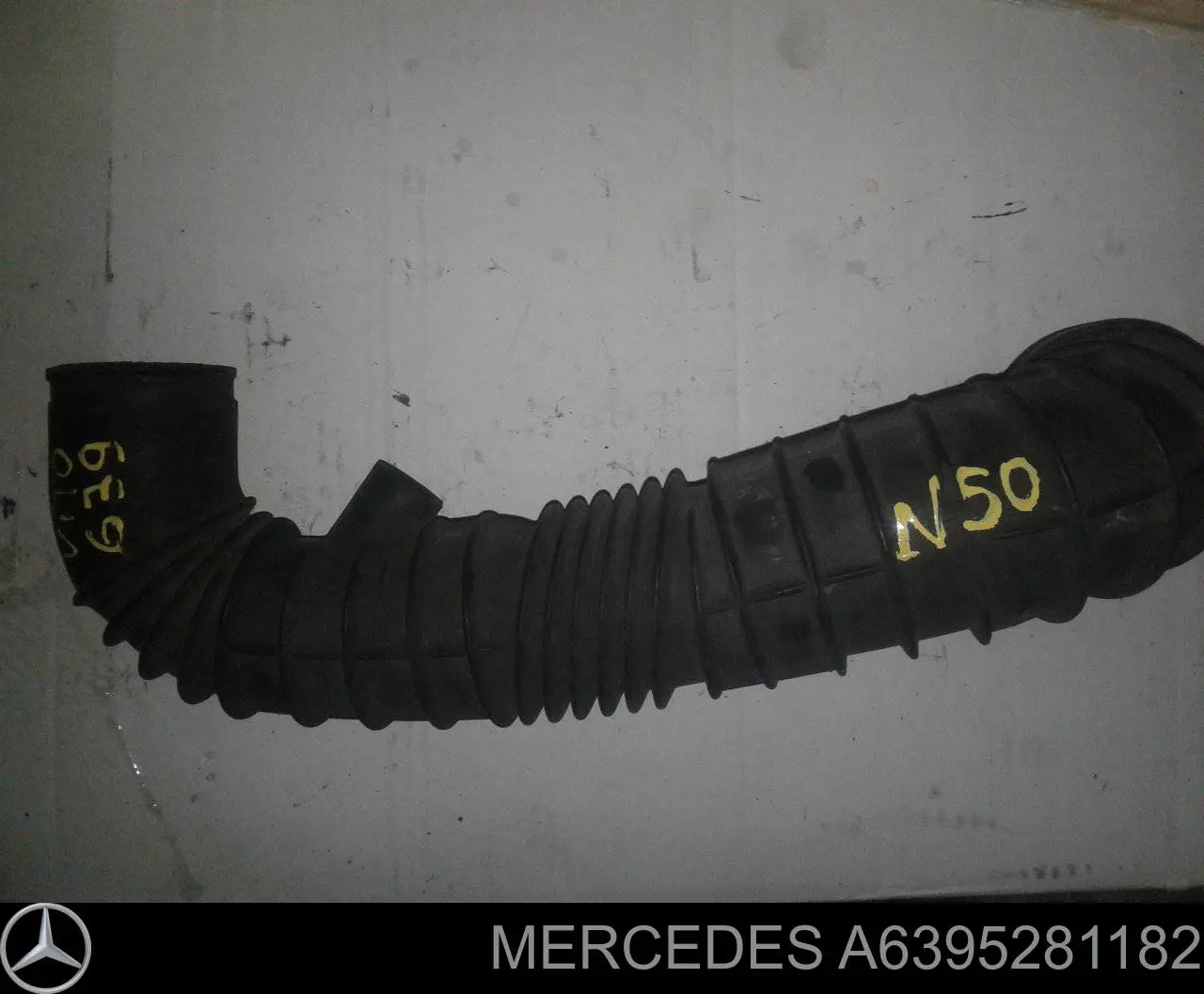 Do koszyka A6395281182 Mercedes Króciec powietrza, wylot filtra powietrznego