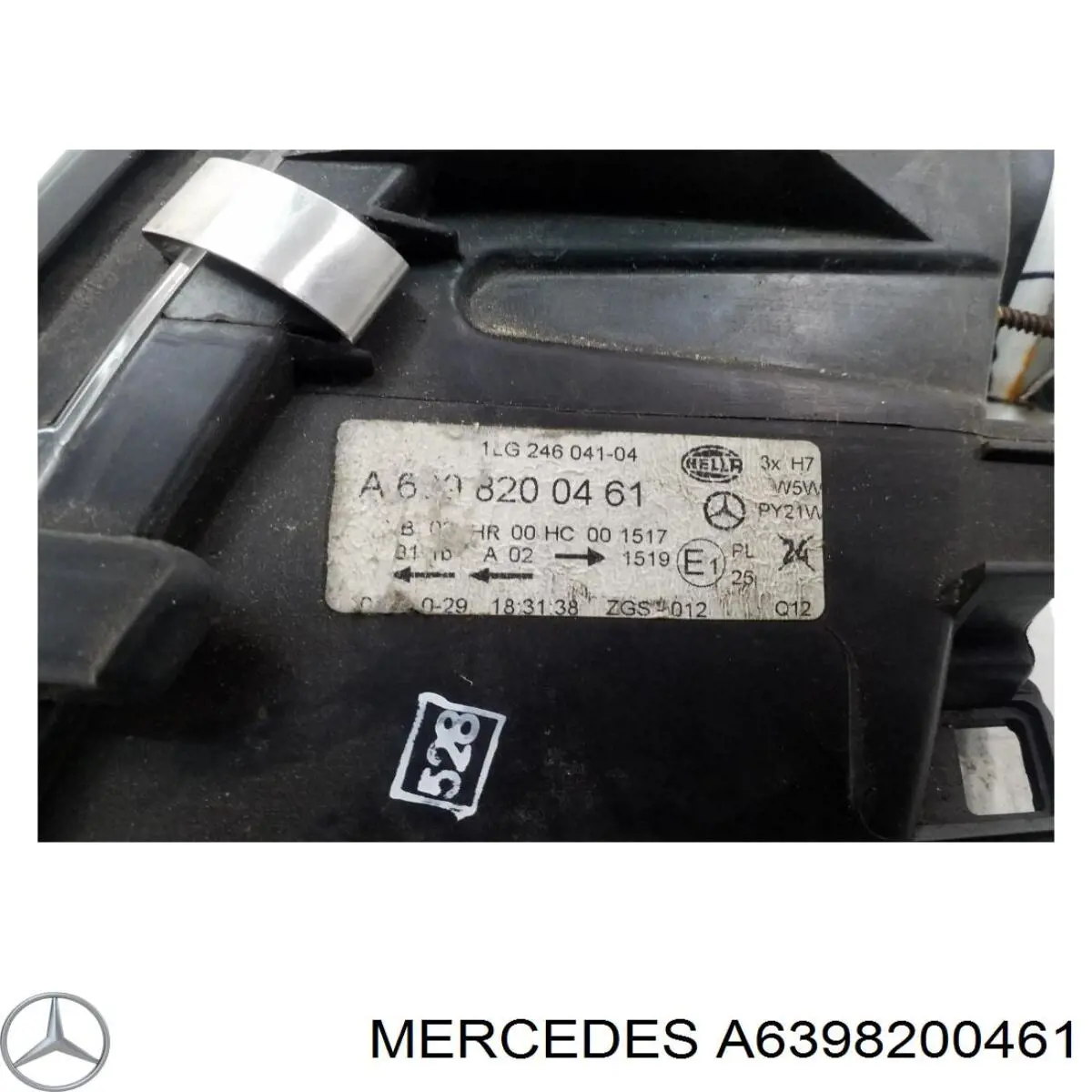 Do koszyka A6398200461 Mercedes Reflektor prawy