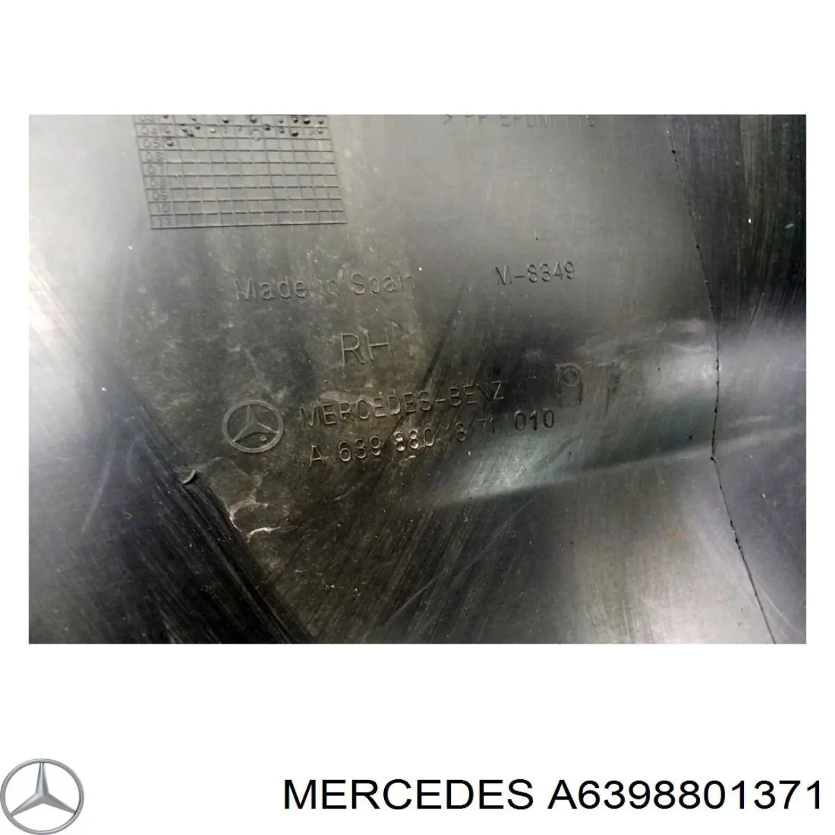 Do koszyka A6398801371 Mercedes Zderzak tylny, prawa część