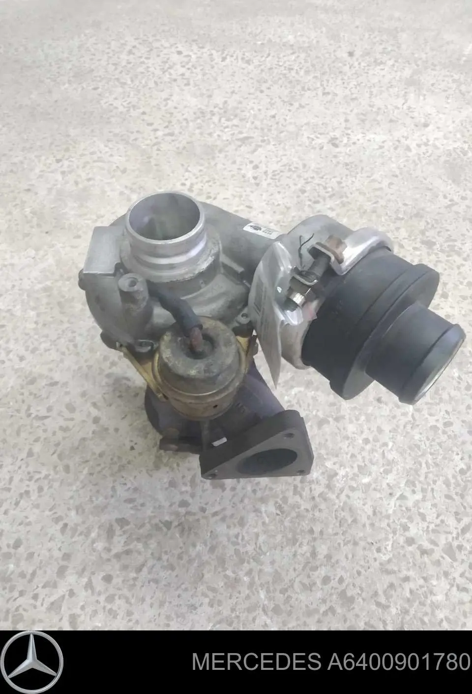 Do koszyka A6400901780 Mercedes Turbina
