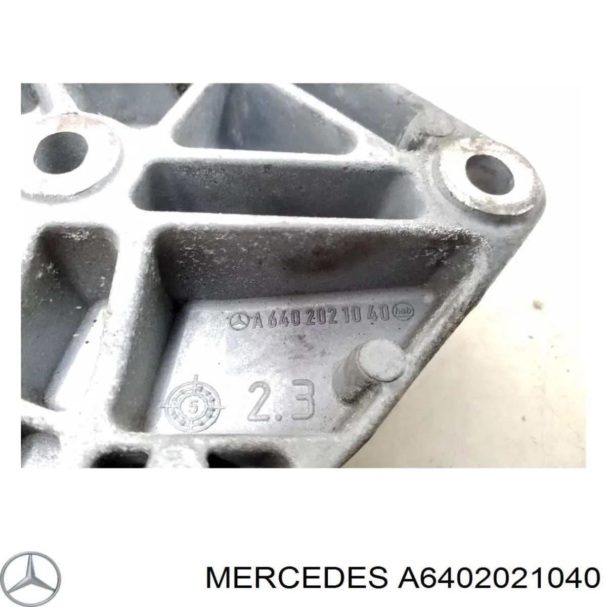 Wspornik alternatora do Mercedes B  W245