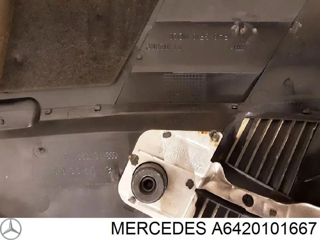 Pokrywa silnika dekoracyjna do Mercedes GL  X164