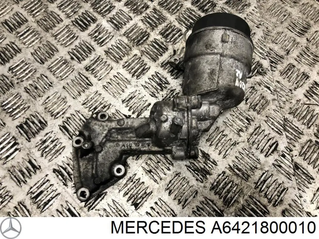 Obudowa filtra oleju Mercedes A6421800010 cena, od 72,94 USD