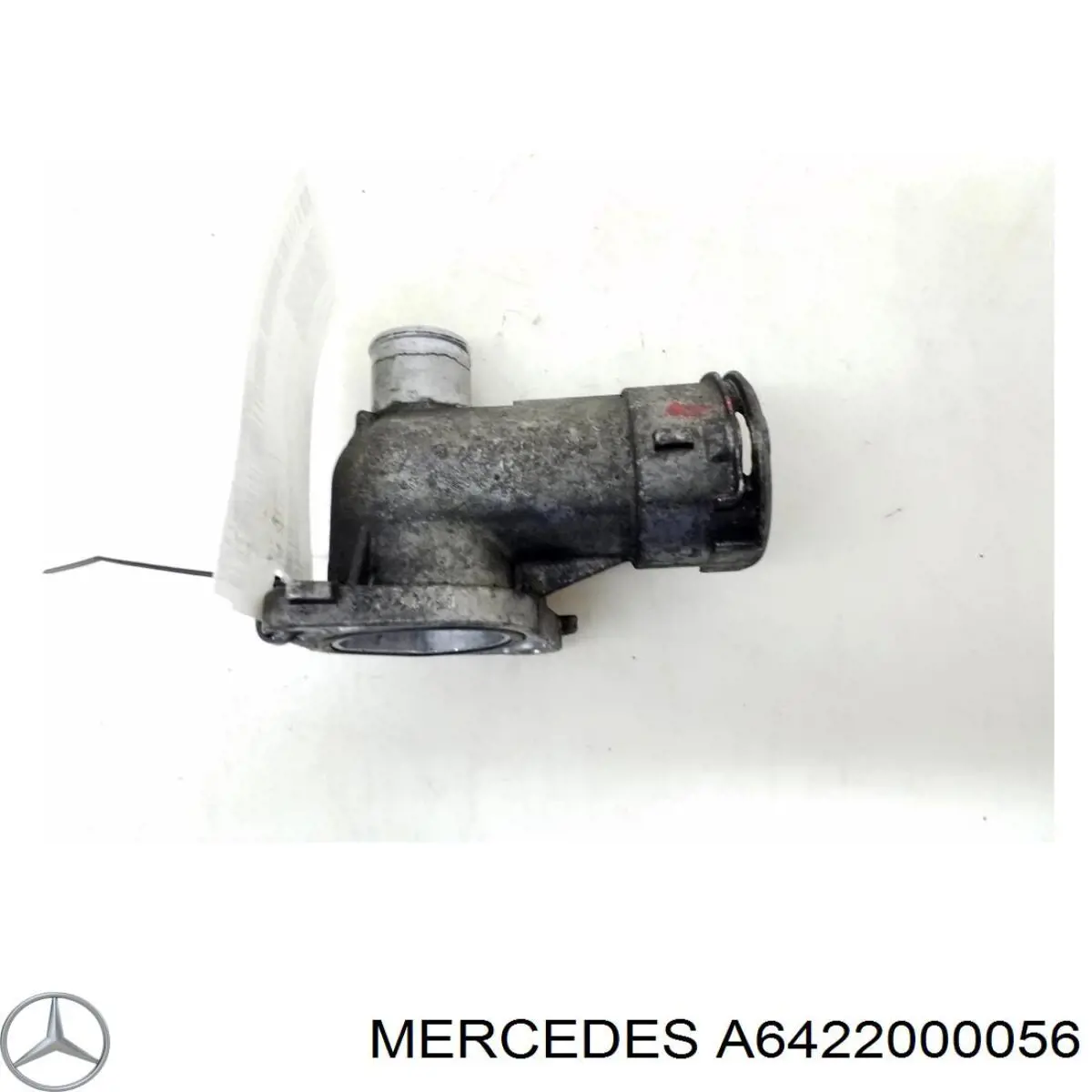Kołnierz układu chłodzenia (trójnik) A6422000056 Mercedes