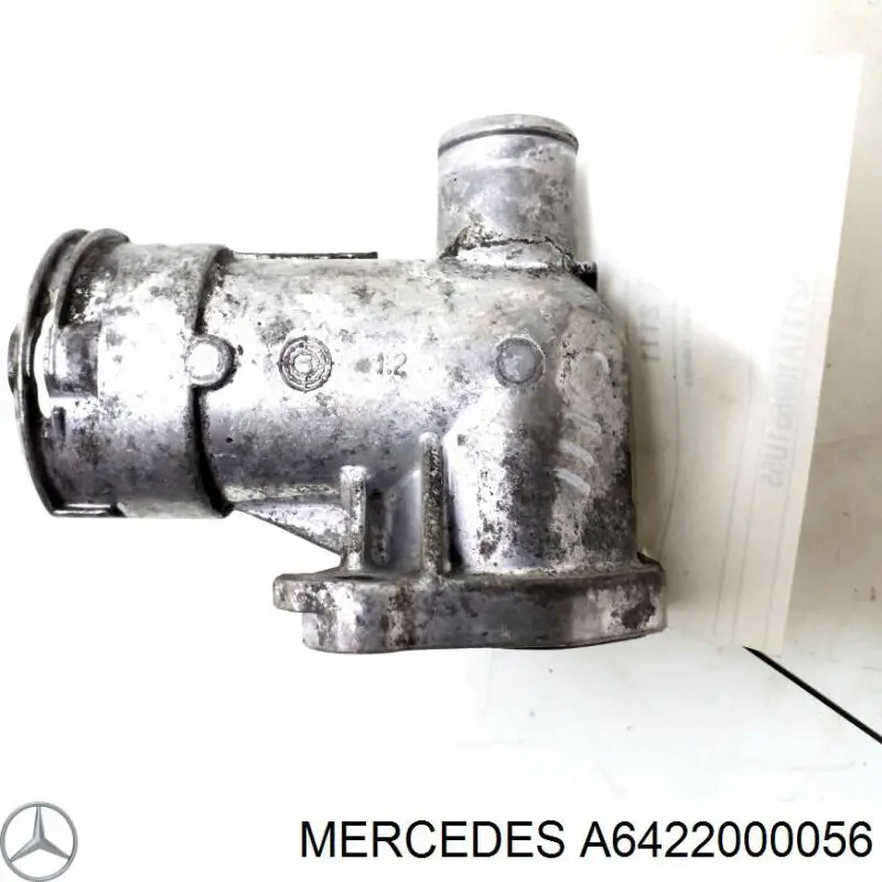 Kołnierz układu chłodzenia (trójnik) A6422000056 Mercedes