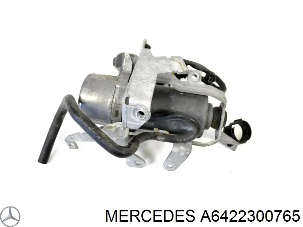 Pompa podciśnienia A6422300765 Mercedes