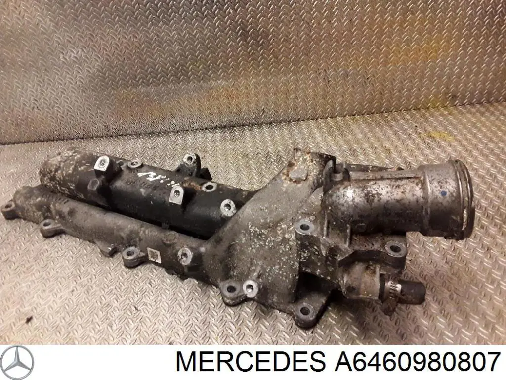 Króciec powietrza, wylot z turbiny (doładowanie) Mercedes A6460980807 cena, od 213,55 zł