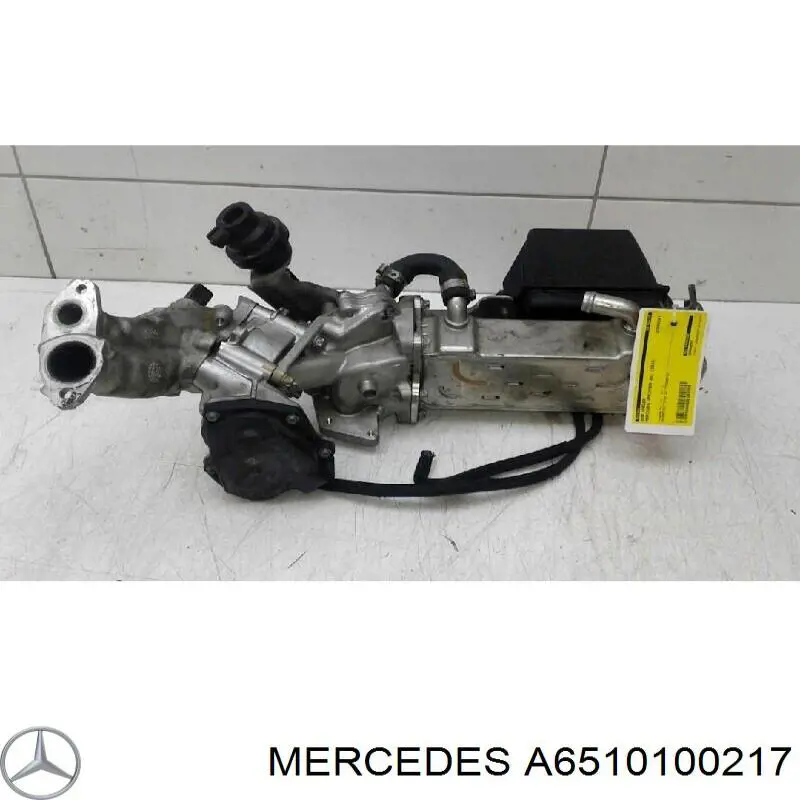 A6510100217 Mercedes Pokrywa przednia głowicy cylindrów