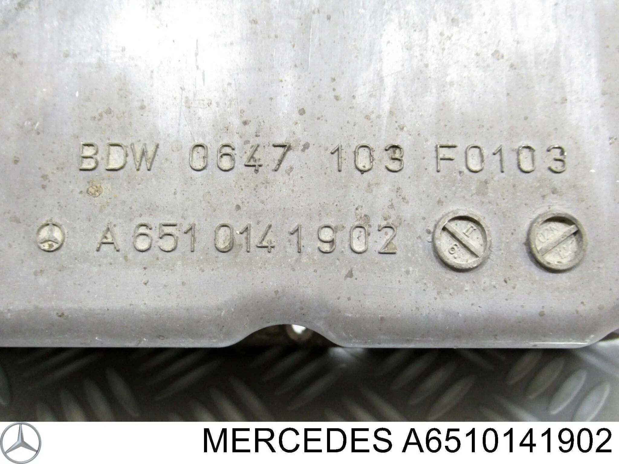Miska olejowa silnika, dolna część Mercedes A6510141902 cena, od 175,77 USD