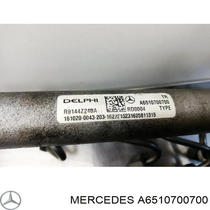 Do koszyka A6510700700 Mercedes Rozdzielacz paliwa