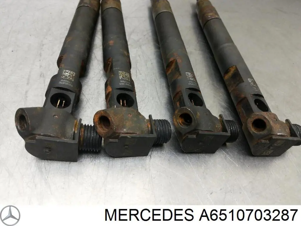 Do koszyka A651070328780 Mercedes Wtryskiwacz paliwa
