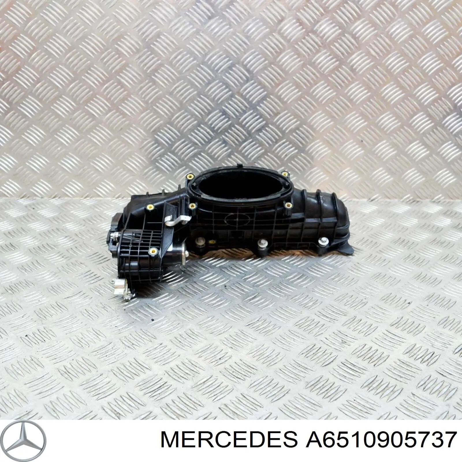 Do koszyka A6510905737 Mercedes Kolektor ssący