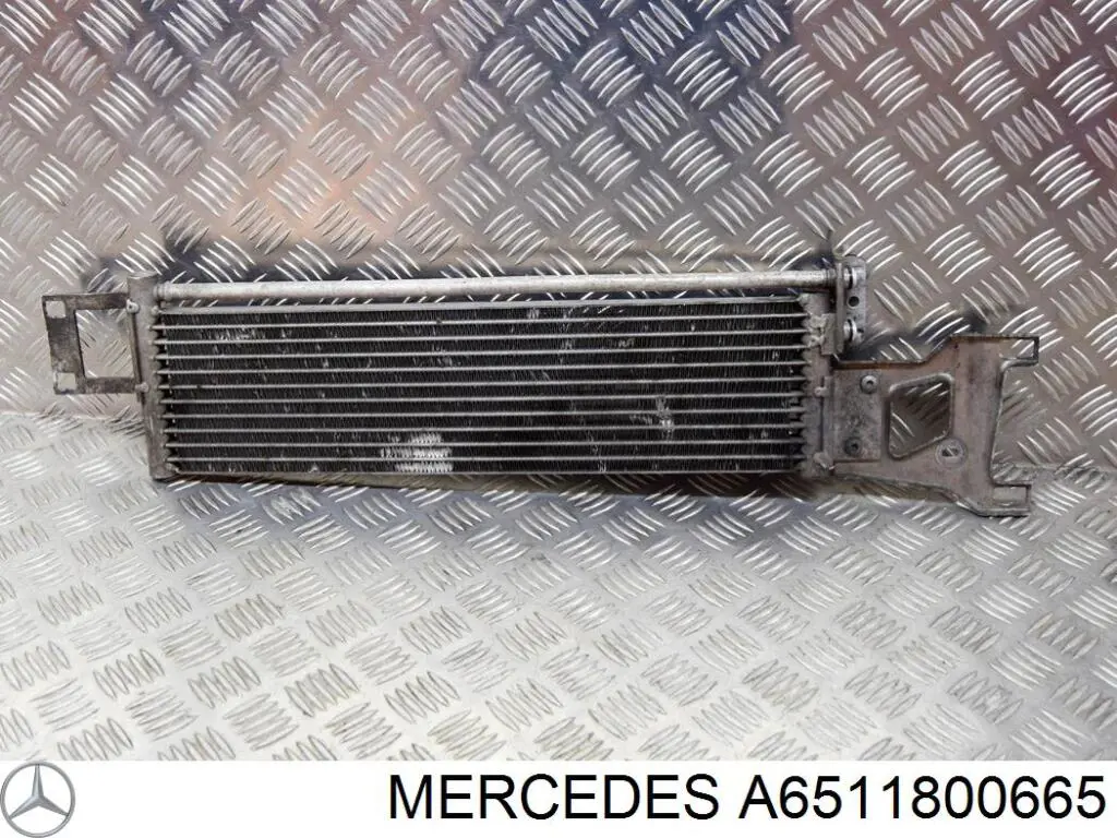Chłodnica oleju Mercedes A6511800665 cena, od 58,59 USD