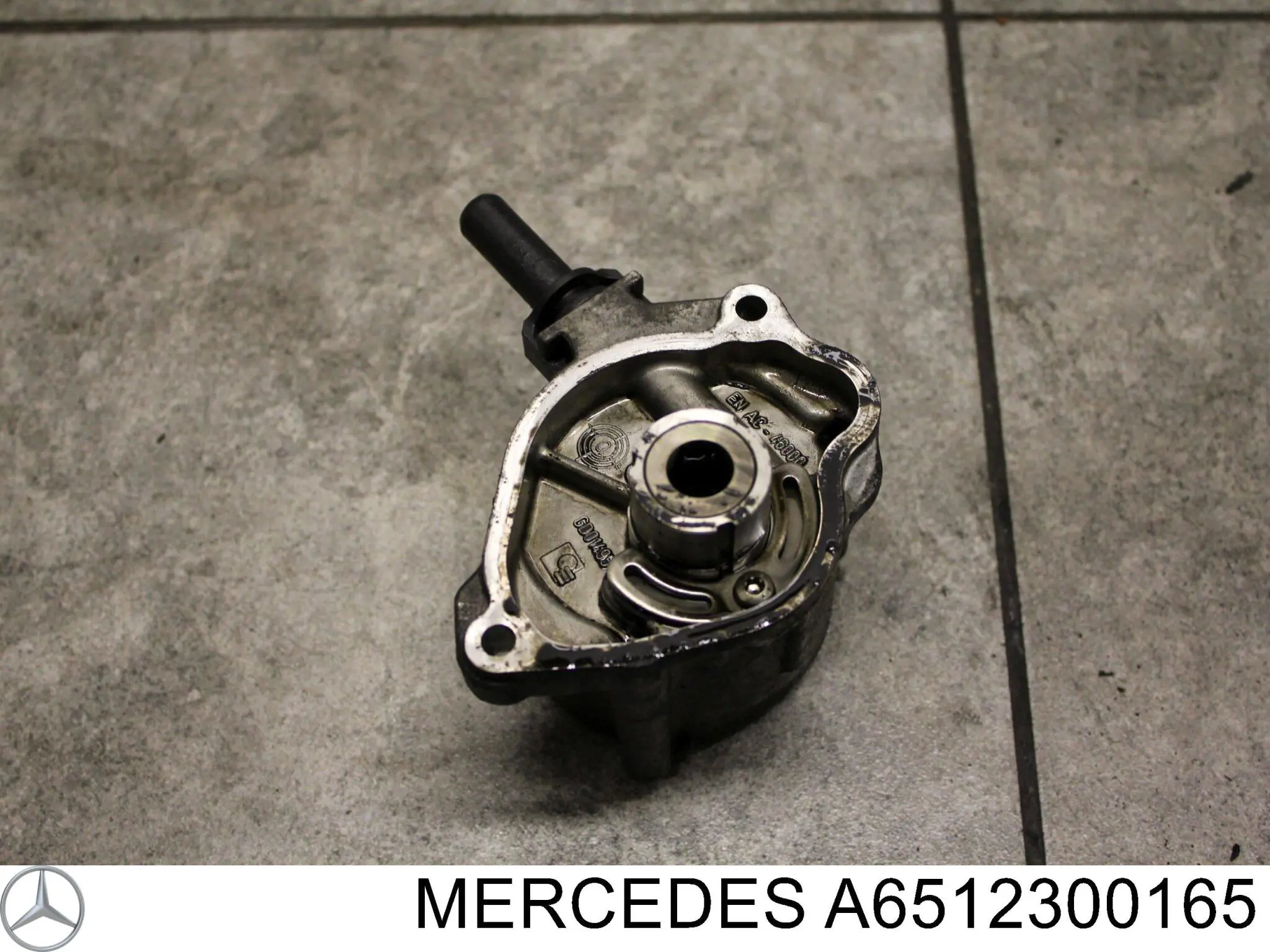 Pompa podciśnienia A6512300165 Mercedes