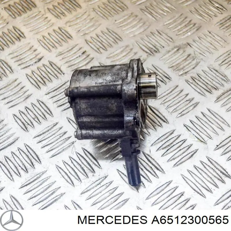 Pompa podciśnienia A6512300565 Mercedes