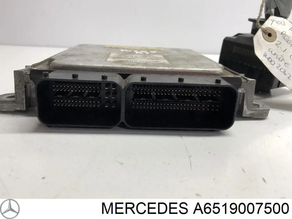 Sterownik silnika Mercedes E sedana (W212) (2009 - 2016) cena, od 215,57 USD