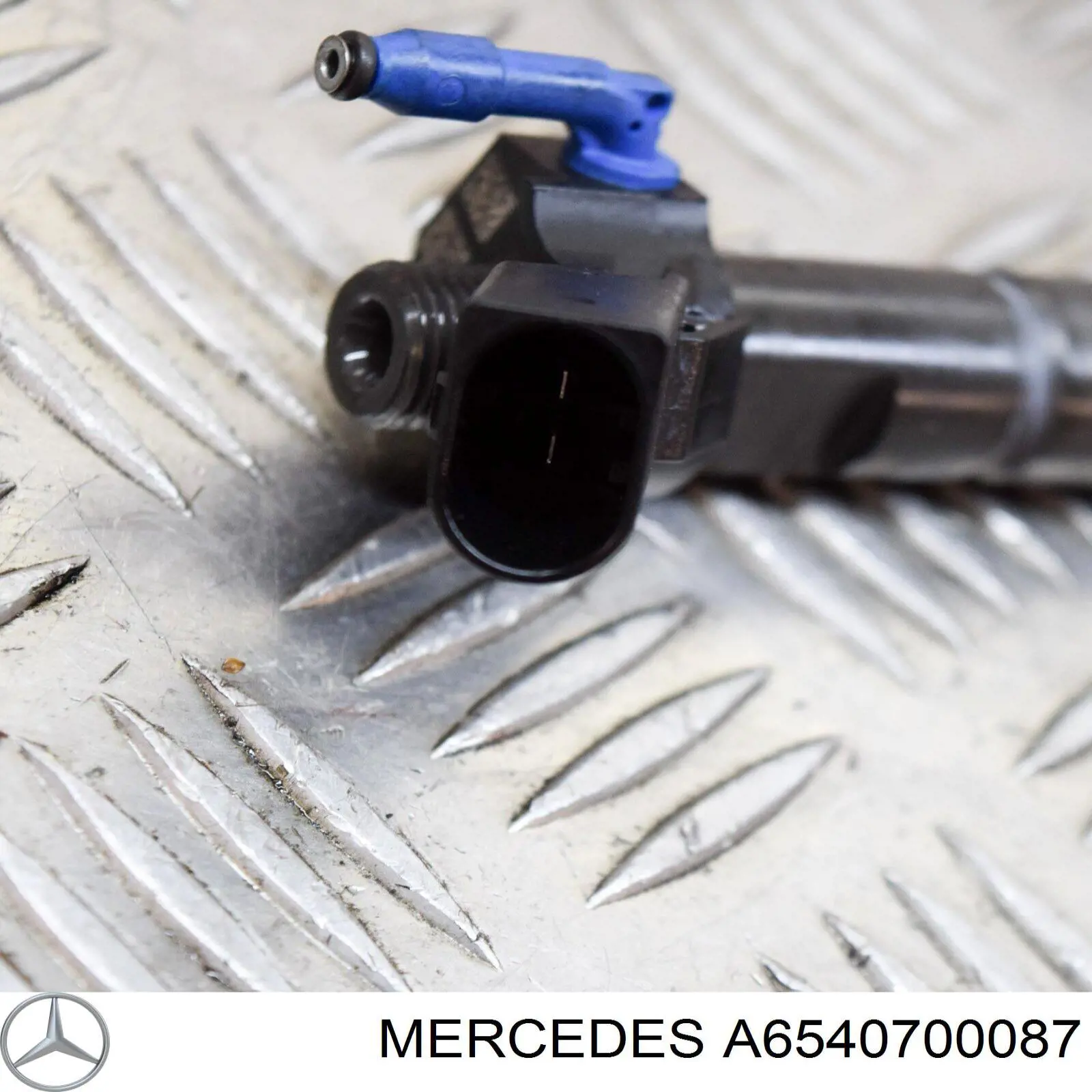 Wtryskiwacz paliwa Mercedes A6540700087 cena, od 388,19 USD