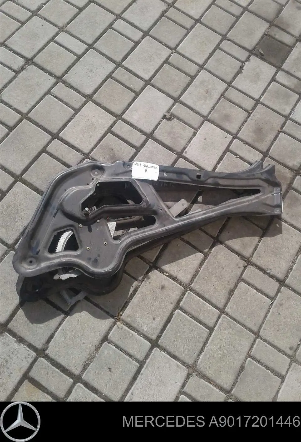 A9017201446 Mercedes Mechanizm podnoszenia szyby drzwi przednich lewych
