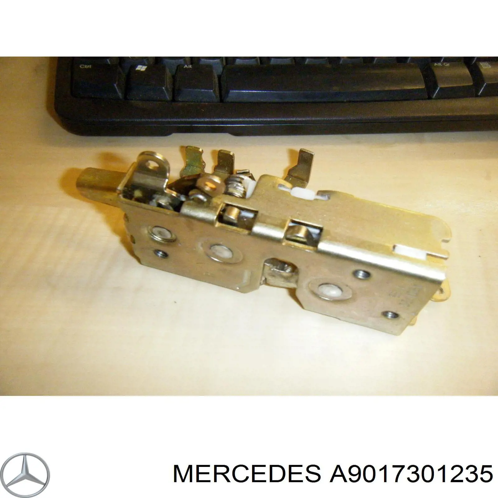 A9017301235 Mercedes Zamek drzwi przednich lewych